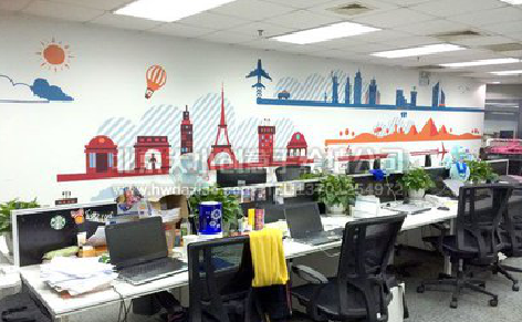 怀远教你设计办公室墙绘的方法。